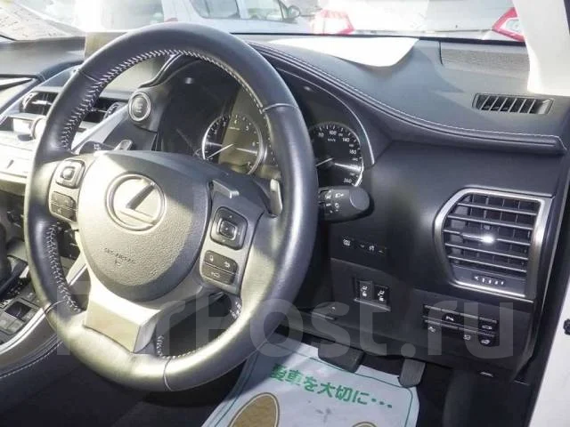 Lexus NX200t. �������, ��������, 2.0 (238��.�.), ������, 17����. ��, �/�. ��� ����� �� ������������ ����