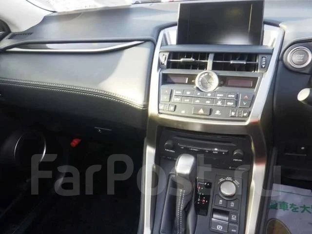 Lexus NX200t. �������, ��������, 2.0 (238��.�.), ������, 17����. ��, �/�. ��� ����� �� ������������ ����