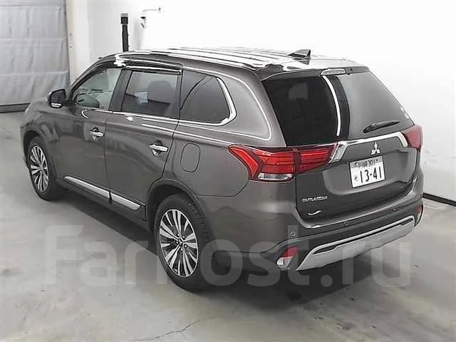 Mitsubishi Outlander. �������, ��������, 2.0 (150��.�.), ������, 21 000����. ��, �/�. ��� ����� �� ������������ ����