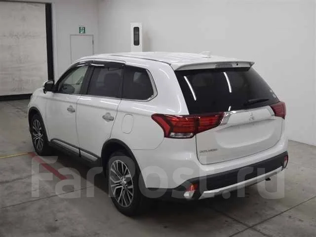 Mitsubishi Outlander. �������, ��������, 2.4 (169��.�.), ������, 33 000����. ��, �/�. ��� ����� �� ������������ ����