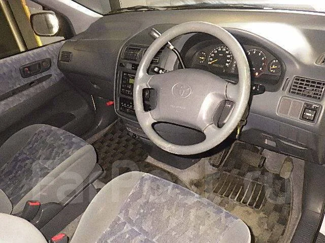 Toyota Ipsum. �������, ��������, 2.0 (135��.�.), ������, 80����. ��, �/�. ��� ����� �� ������������ ����
