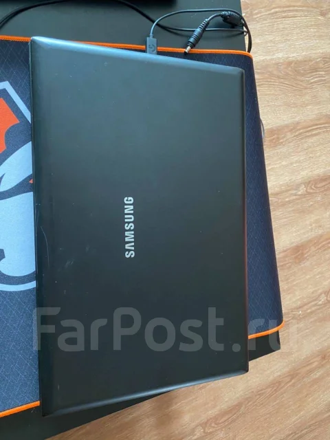 Samsung R719. 17.3", 2,1����, ��� 3072 ��, ���� 500���, WiFi: 1, Bluetooth: 1, ����������� �� 2��. ����