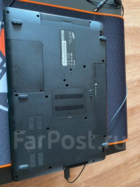 Samsung R719. 17.3", 2,1����, ��� 3072 ��, ���� 500���, WiFi: 1, Bluetooth: 1, ����������� �� 2��. ����