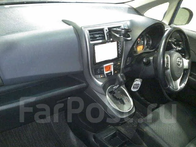 Toyota Ractis. ��������, 4wd, 1.5 (103��.�.), ������, 62����. ��, �/�, ��� ���. ��� ����� �� ������������ ����