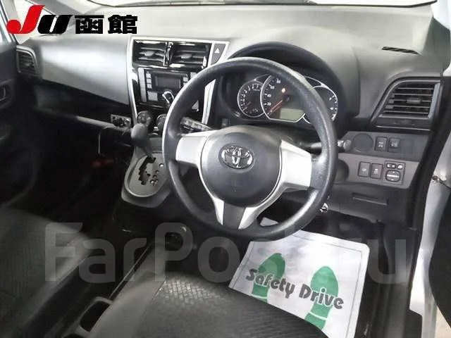 Toyota Ractis. ��������, 4wd, 1.5 (109��.�.), ������, 62����. ��, �/�. ��� ����� �� ������������ ����