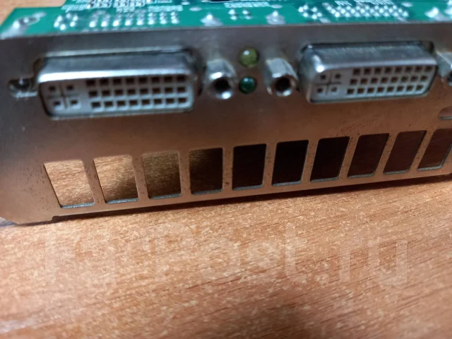 GeForce 9800 GTX ����