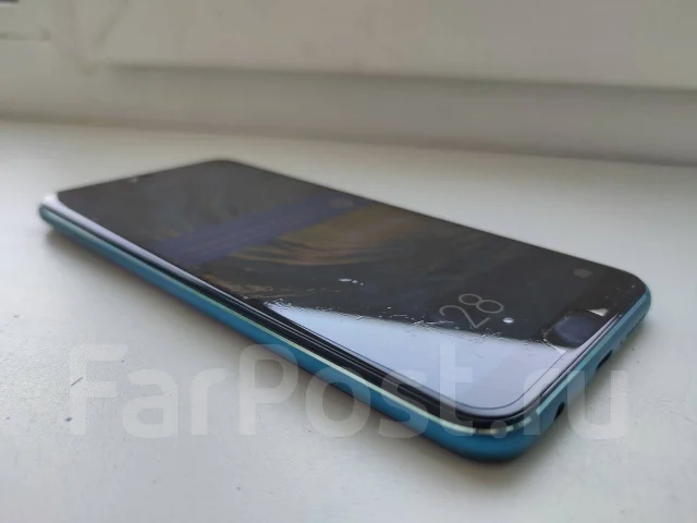 Honor 10. �/�, �������, 4G LTE, NFC ����