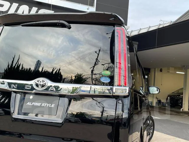 Toyota Noah. �������, ��������, ������, 32 000����. ��, �/�. ��� ����� �� ������������ ����