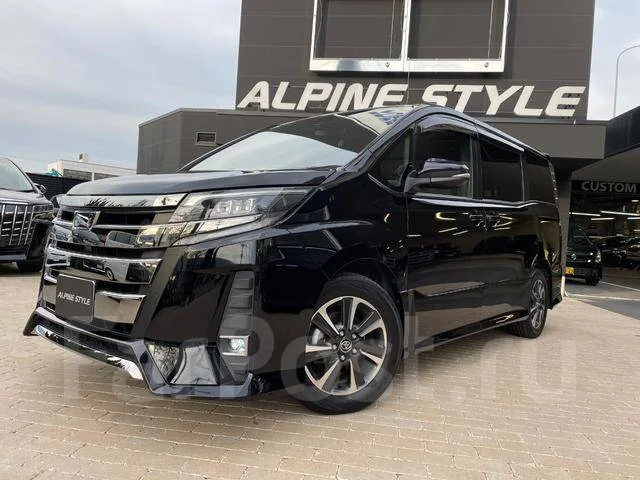Toyota Noah. �������, ��������, ������, 32 000����. ��, �/�. ��� ����� �� ������������ ����