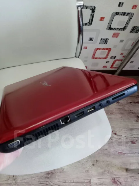HP 635. 15.6", 1,7����, ��� 4 ��, ���� 300���, WiFi: 1, Bluetooth: 1, ����������� �� 1��. ����