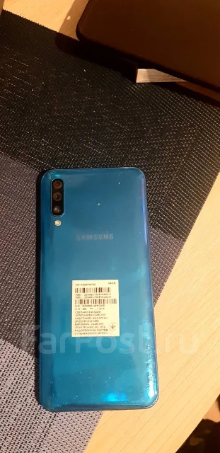 Samsung Galaxy A50. �/�, �����, 3G, 4G LTE, Dual-SIM, ����������, NFC ����