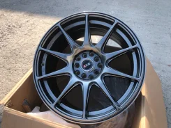 XXR. 8.25x17", 5x100, 5x114.3, ET30, �� 73,1���. ����