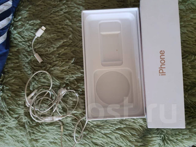 Apple iPhone 7 Plus. �/�, 32 ��, �����������, 3G, 4G LTE, NFC ����