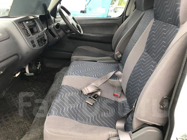 Nissan Caravan. �������, 4wd, 3.0 (121��.�.), ������, 111 610����. ��, �/�, ��� ���. ��� ����� �� ������������ ����