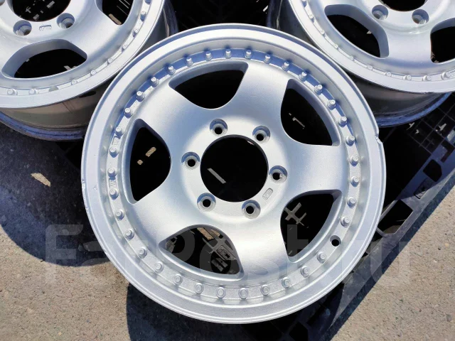 MAXX Wheels. 6.5x16", 6x139.7, ET25, �� 108���. ����