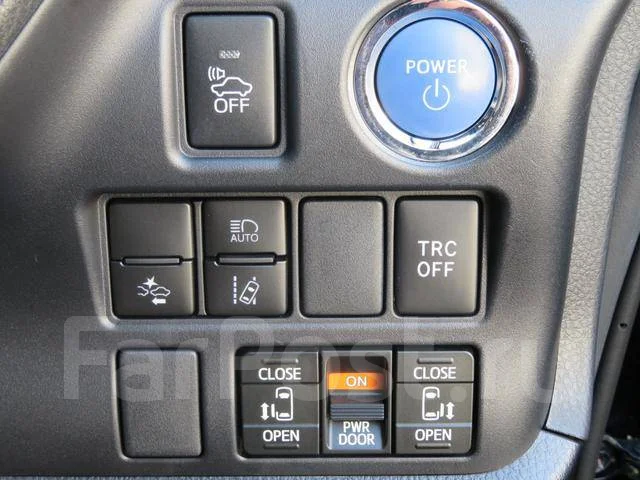 Toyota Noah. �������, ��������, 1.8, ������, 20 550����. ��, �/�. ��� ����� �� ������������ ����