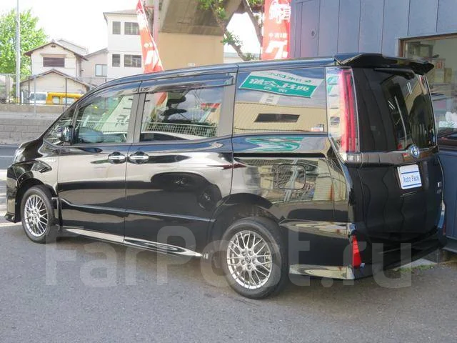 Toyota Noah. �������, ��������, 1.8, ������, 20 550����. ��, �/�. ��� ����� �� ������������ ����