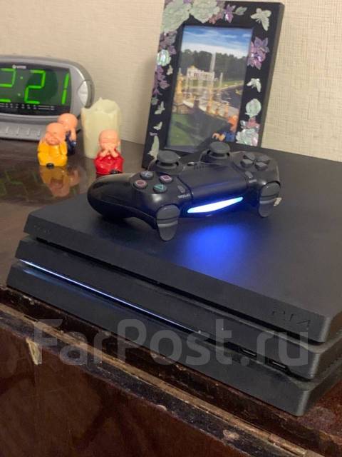 Sony PlayStation 4 pro 1000 игр! 9.00 Игры бесплатно, б/у, в наличии. Цена:  52 999₽ во Владивостоке