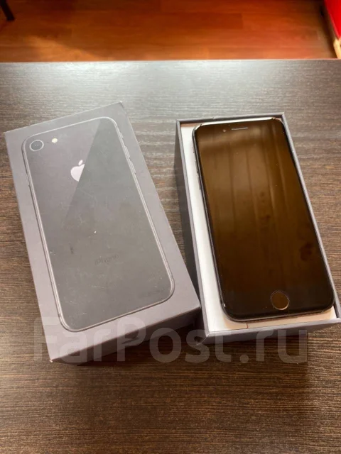 Apple iPhone 8. �/�, ������, 4G LTE ����
