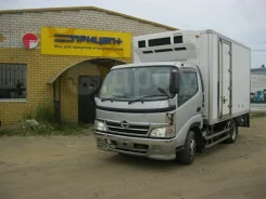 Hino Dutro ����