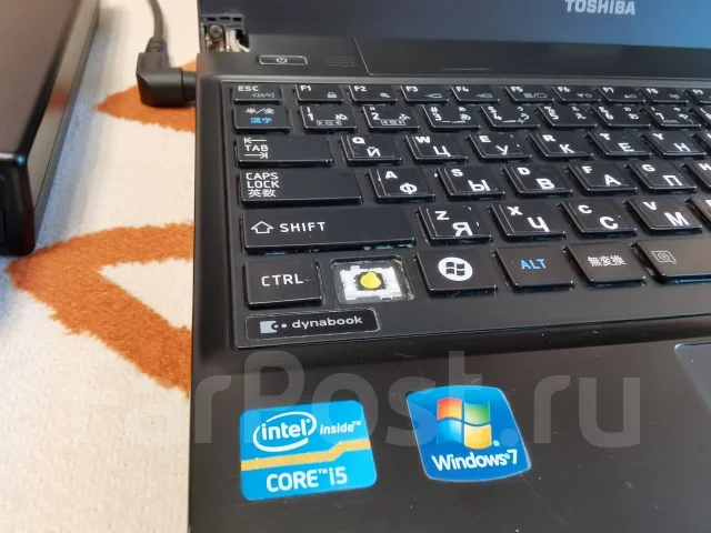 Toshiba Portege. 13.3", 3,2����, ��� 6 ��, ���� 250���, WiFi: 1, Bluetooth: 1, ����������� �� 5��. ����