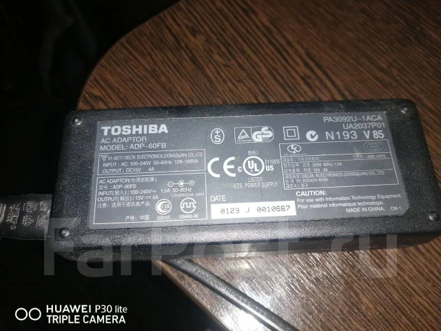 Toshiba Satellite. 497����, ��� 256 �� � ������, ���� 9���, ����������� �� 1��. ����