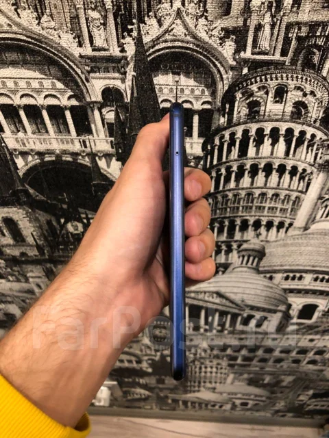 Honor 8. �/�, �����, 3G, 4G LTE, Dual-SIM, NFC ����