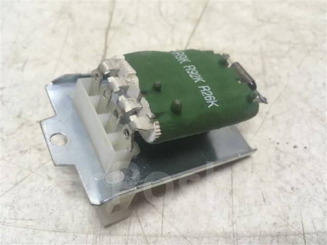 Реостат печки фольксваген. А6 c6 резистор печки. Caddy 2008 реостат печки. Разъем резистора печки гольф 3. Vh31359568.