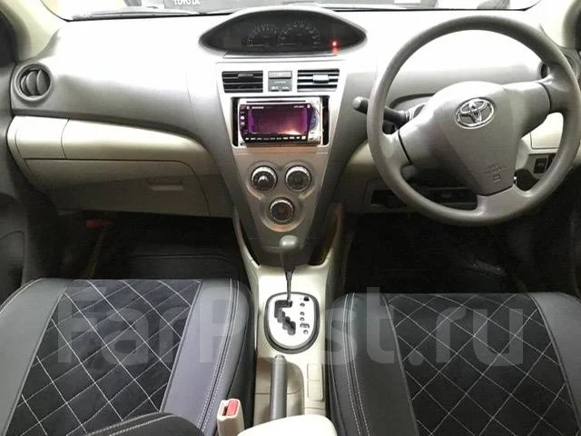Toyota Belta. �������, ��������, 1.0 (71��.�.), ������, 120 000����. �� ����