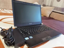 Toshiba Portege. 13.3", 3,2����, ��� 6 ��, ���� 250���, WiFi, Bluetooth, ����������� �� 5��. ����