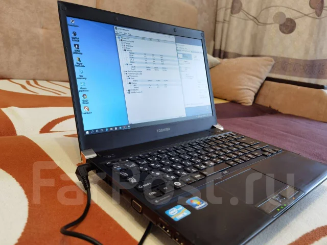 Toshiba Portege. 13.3", 3,2����, ��� 6 ��, ���� 250���, WiFi: 1, Bluetooth: 1, ����������� �� 5��. ����