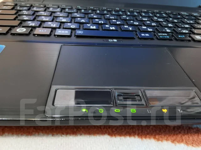 Toshiba Portege. 13.3", 3,2����, ��� 6 ��, ���� 250���, WiFi: 1, Bluetooth: 1, ����������� �� 5��. ����