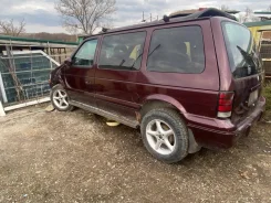 Dodge Caravan ����