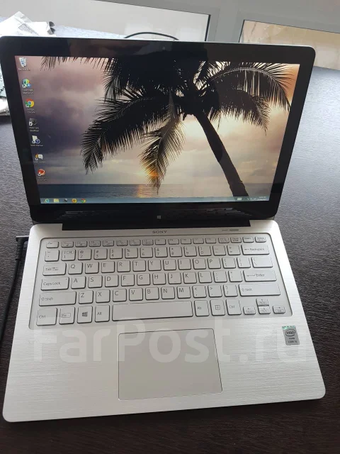 Sony VAIO Fit. 13.3", 1,6����, ��� 4 ��, ���� 128���, WiFi: 1, Bluetooth: 1, ����������� �� 3��. ����