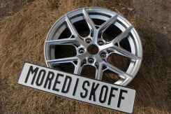Vossen HF-5. 7.5x17", 5x100, ET38 ����