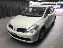 Nissan Tiida. �������, 4wd, 1.5 (109��.�.), ������, 59����. ��, �/�, ��� ���. ��� ����� �� ������������ ����