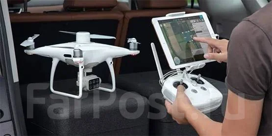 DJI Phantom 4 ����