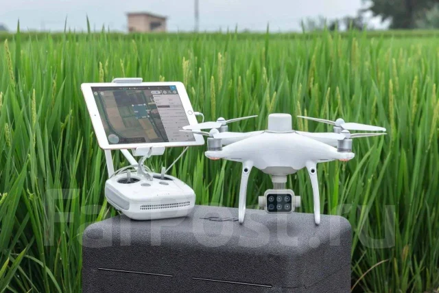 DJI Phantom 4 ����