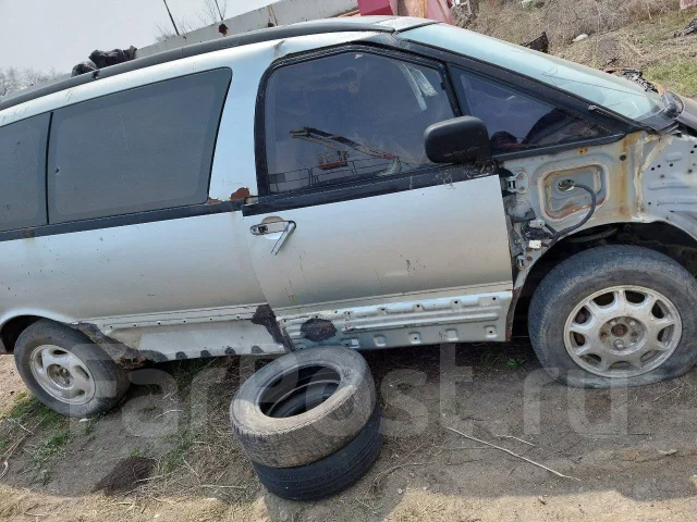 Toyota Estima. TCR21 ����