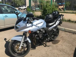 Kawasaki ZR-7S. 750����. ��., ��������, ���, � �������� ����