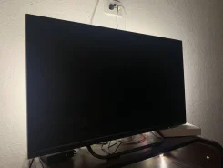 Prestigio. LCD (��) ����
