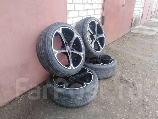 Compomotive. 8.5x20", 5x114.3, ET35 ����