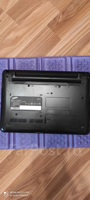 Samsung N127. 10.1", 1,6����, ��� 1024 ��, ���� 250���, WiFi: 1, ����������� �� 2��. ����