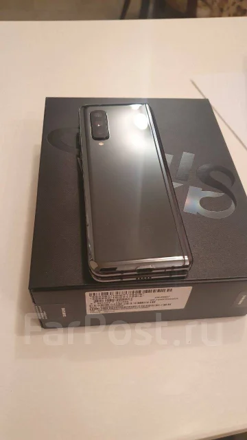 Samsung Galaxy Fold. �/�, ������ ����