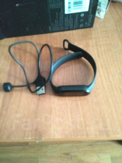 Xiaomi Mi Band 5 ����