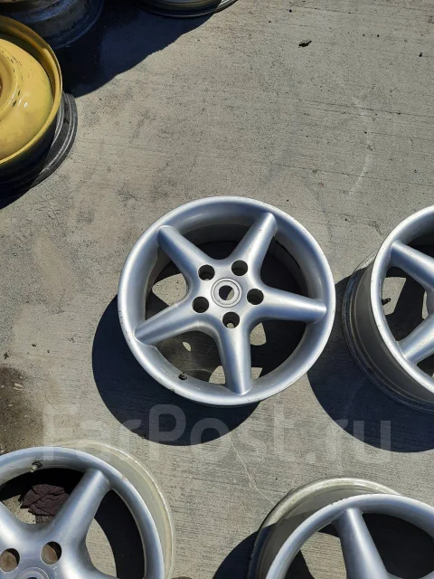 OZ Racing Opera Evo. 6.5x15", 5x110 ����