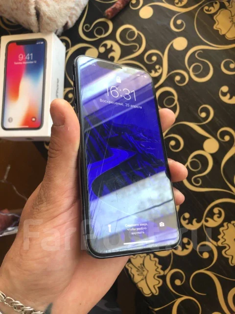 Apple iPhone X. �/�, ������, 3G, 4G LTE, ����������, NFC ����