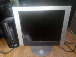 Sony. 17" ����