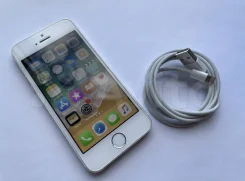 Apple iPhone 5s. �/�, ����� ����