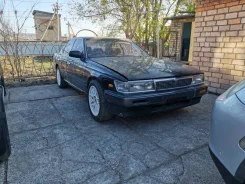 Nissan Laurel. SC33, RD28 ����
